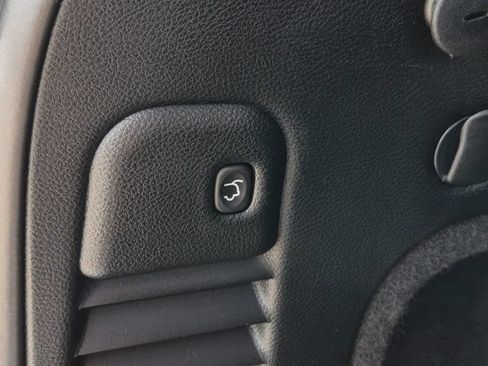 Used 2018 Jeep Grand Cherokee Limited AWD/4WD image 37