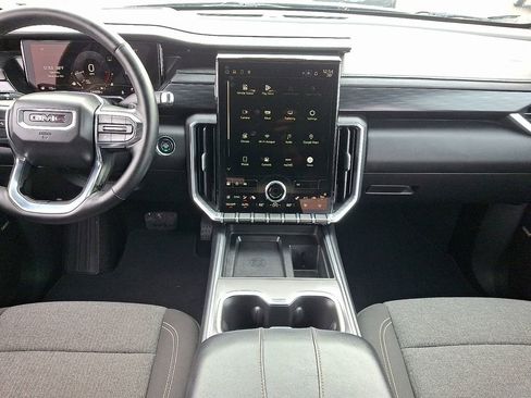 Used 2025 GMC Acadia Elevation FWD image 16