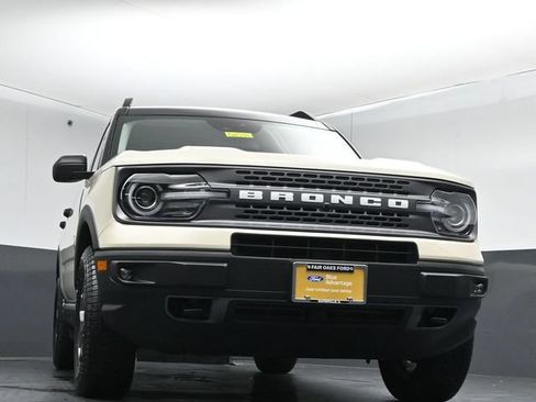 Certified 2024 Ford Bronco Sport Badlands AWD/4WD image 37