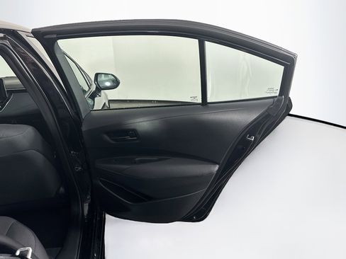 Used 2024 Toyota Corolla LE image 28