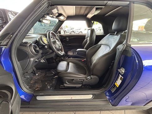 Used 2020 MINI Cooper S image 17
