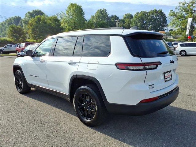 Used 2025 Jeep Grand Cherokee L Altitude AWD/4WD image 8