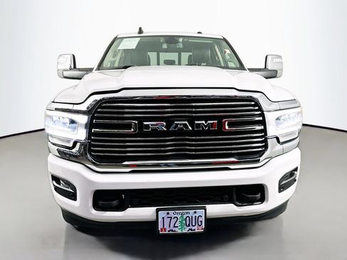 Used 2024 RAM 2500 Laramie AWD/4WD image 2