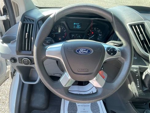 Used 2019 Ford Transit 250 148 Low Roof RWD image 15