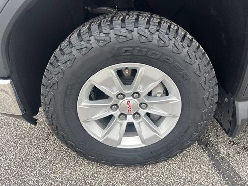 Used 2021 GMC Sierra 1500 SLE AWD/4WD image 15