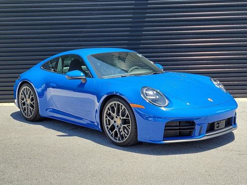 Certified 2025 Porsche 911 Carrera S RWD image 9