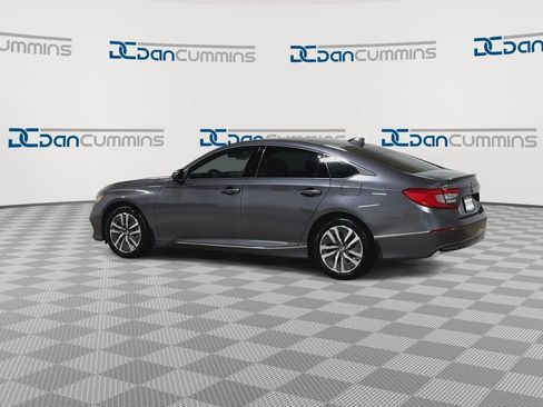 Used 2019 Honda Accord EX image 7
