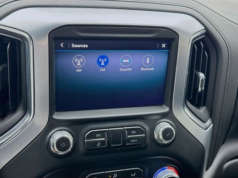 Used 2021 GMC Sierra 1500 Elevation RWD image 11