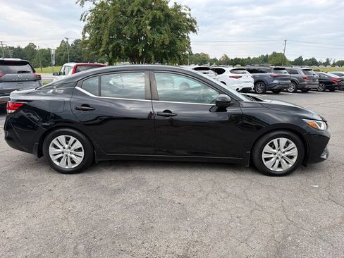 Used 2020 Nissan Sentra S FWD image 3