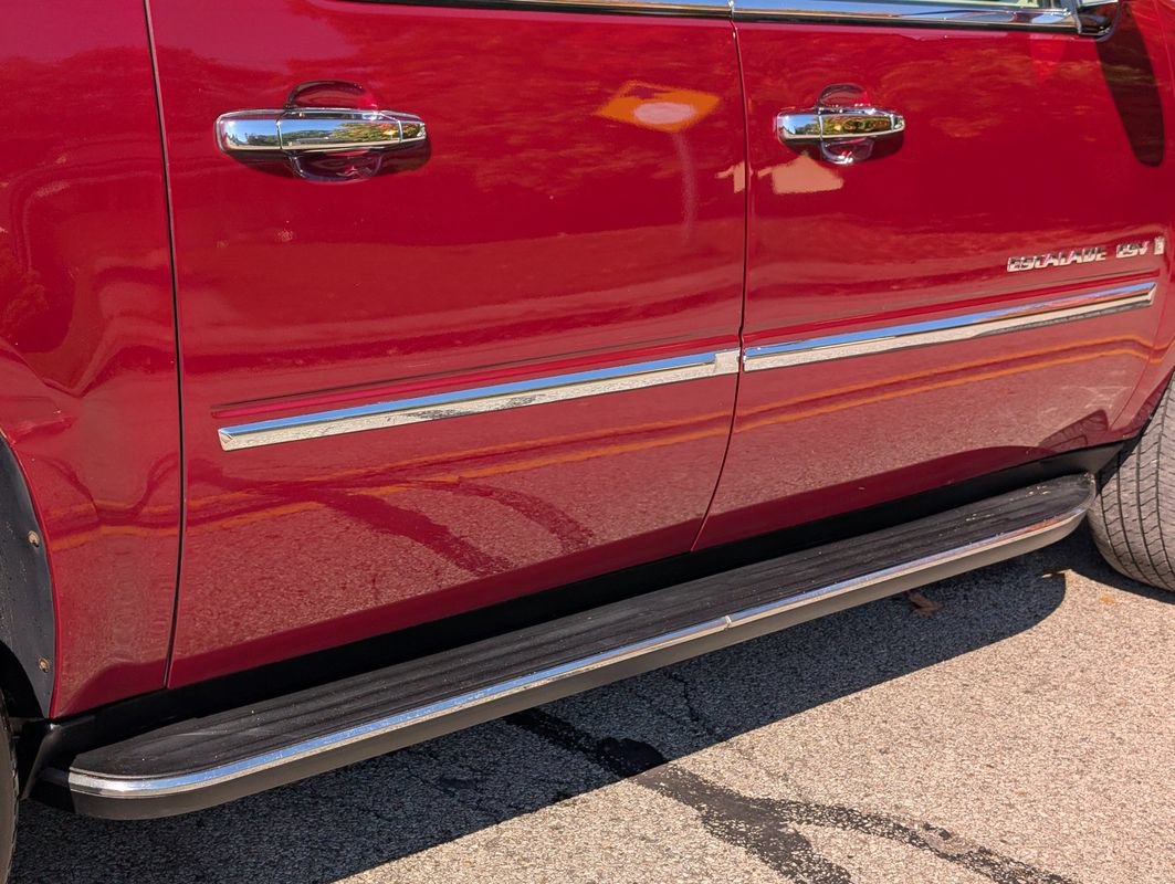 Used 2008 Cadillac Escalade ESV AWD image 26