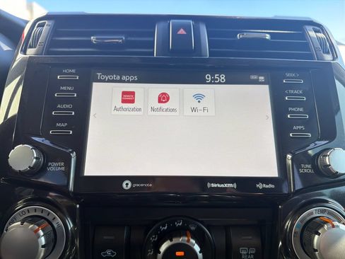 Certified 2023 Toyota 4Runner TRD Off-Road Premium AWD/4WD image 22