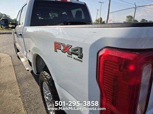 Used 2024 Ford F250 XLT w/ FX4 Off-Road Package AWD/4WD image 9