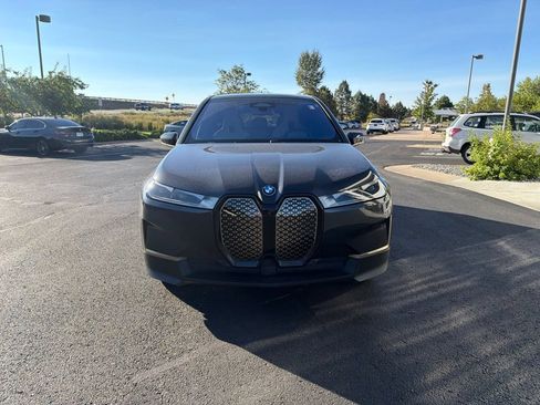 Used 2024 BMW iX xDrive50 w/ Premium Package AWD/4WD image 8