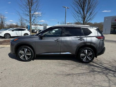 Certified 2023 Nissan Rogue SL w/ SL Premium Package image 8