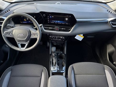 New 2026 Chevrolet TrailBlazer LT w/ Convenience Package AWD/4WD image 13