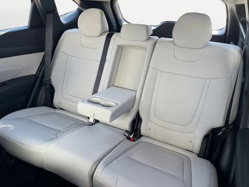 New 2026 Hyundai Tucson SE image 13