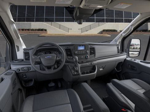New 2025 Ford Transit 250 Low Roof RWD image 30