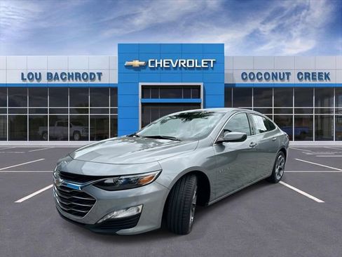 Used 2023 Chevrolet Malibu LT FWD image 4
