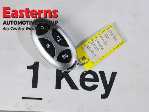 Used 2025 Hyundai Sonata SEL FWD image 25