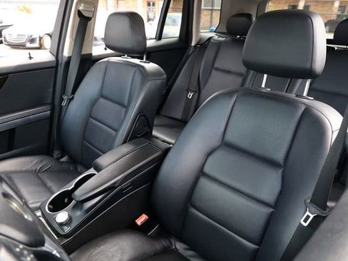 Used 2014 Mercedes-Benz GLK 350 2WD image 6