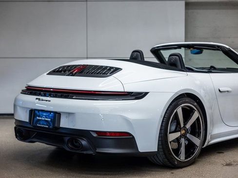 Certified 2025 Porsche 911 Carrera RWD image 21