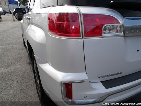 Used 2016 GMC Terrain Denali AWD/4WD image 9