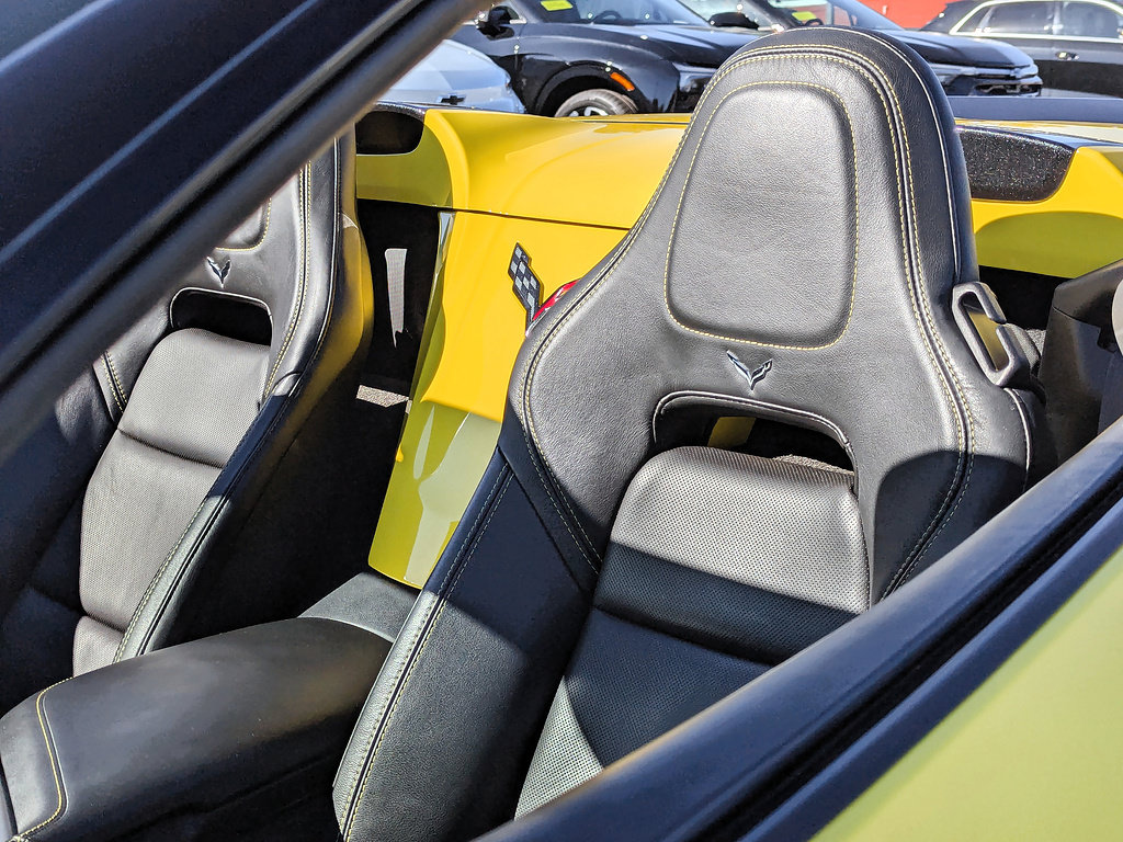 Used 2016 Chevrolet Corvette Stingray Convertible w/ 3LT Preferred Equipment Group RWD image 30