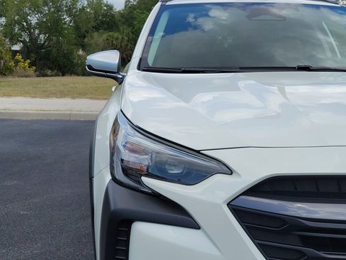 Used 2023 Subaru Outback Touring image 7