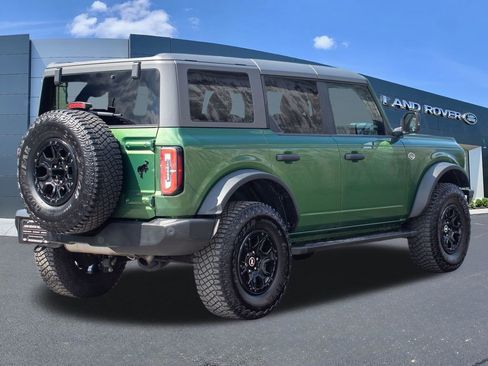 Used 2023 Ford Bronco Wildtrak image 4