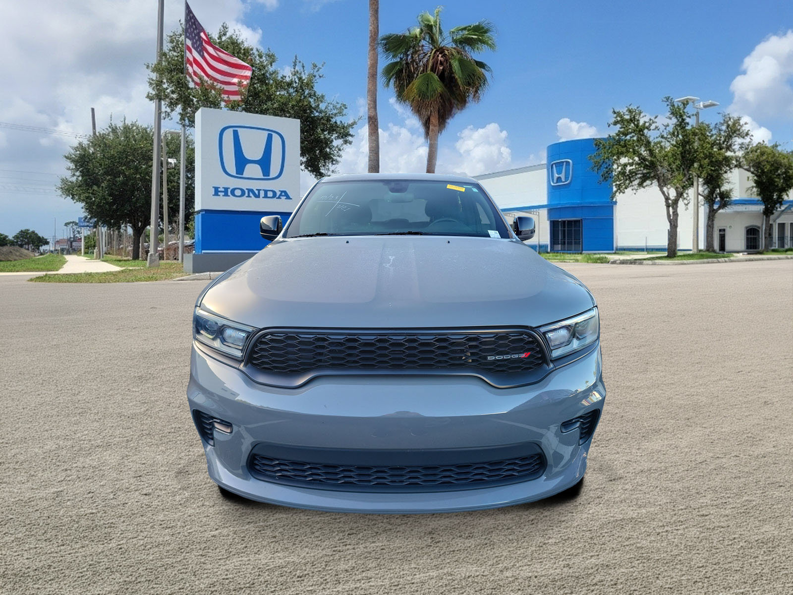 Used 2025 Dodge Durango GT w/ Blacktop Package AWD/4WD image 2