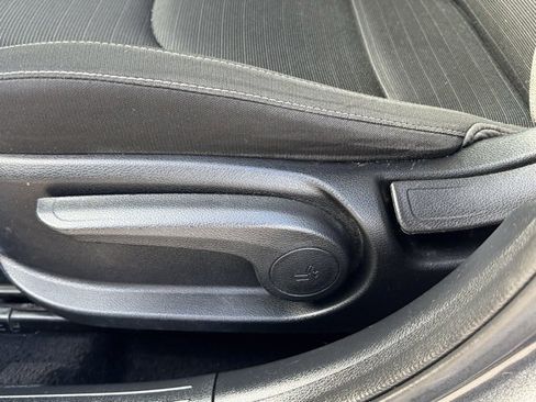 Used 2019 Kia Forte S image 9