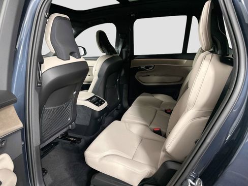New 2026 Volvo XC90 B5 Plus w/ Protection Package Premier image 22