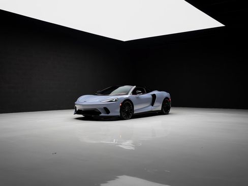 Used 2023 McLaren GT RWD image 62