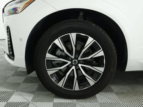 Certified 2023 Volvo XC60 B5 Plus w/ Climate Package FWD image 28