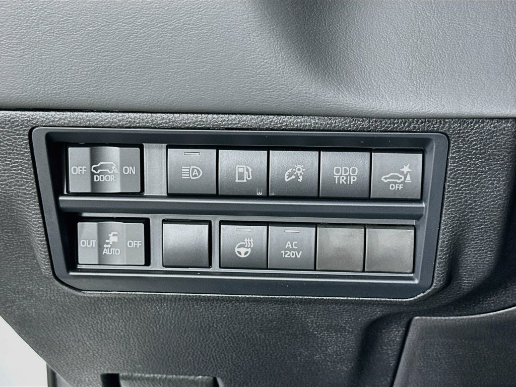Certified 2026 Toyota Sequoia Capstone AWD/4WD image 10