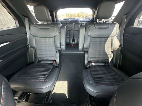 New 2026 Ford Explorer ST-Line image 28