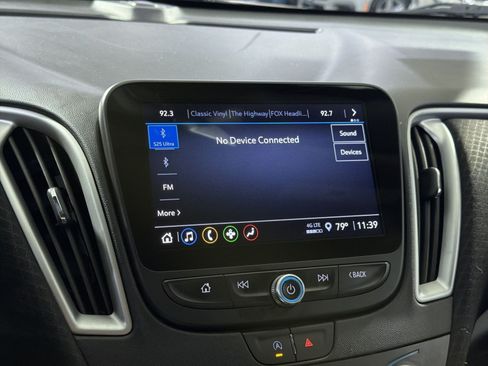 Used 2024 Chevrolet Malibu LT FWD image 32