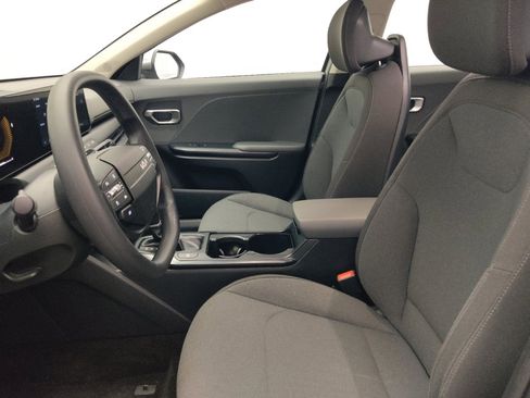 Used 2025 Kia K4 FWD image 17