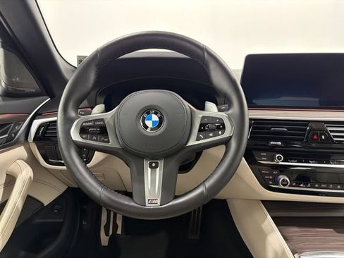 Certified 2023 BMW 540i xDrive w/ M Sport Package AWD/4WD image 30