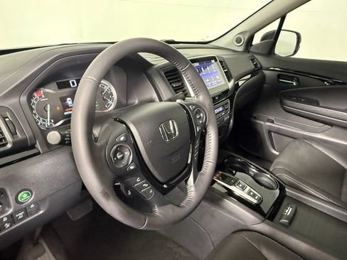 Used 2020 Honda Ridgeline RTL-E image 15