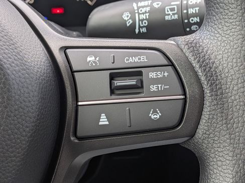 New 2026 Honda HR-V LX image 18