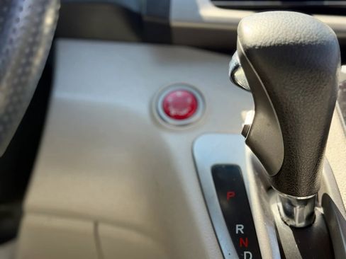 Used 2016 Honda Odyssey SE image 15