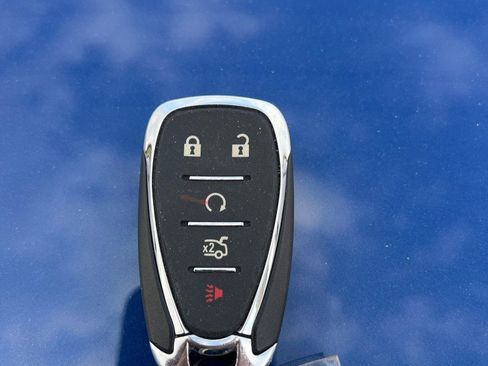 Used 2023 Chevrolet Malibu LT image 19