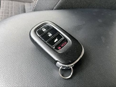 Used 2024 Honda HR-V LX image 14