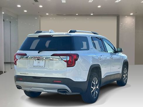 Used 2021 GMC Acadia SLE w/ Driver Convenience Package FWD image 4