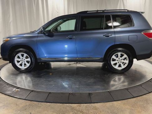Used 2011 Toyota Highlander 4WD image 7
