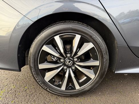 Used 2022 Honda Civic EX image 10