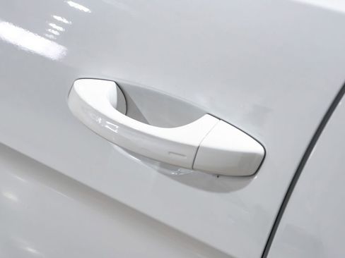 Used 2021 Volkswagen Atlas Cross Sport SEL R-Line w/ Cross Sport MDO Package image 39