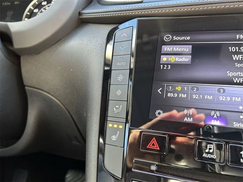 Certified 2023 INFINITI QX50 Luxe image 21