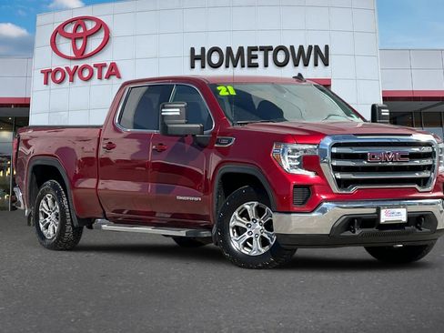 Used 2021 GMC Sierra 1500 SLE image 2
